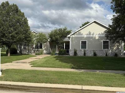 125 Pebble Creek Dr, Mason City, Iowa 50401