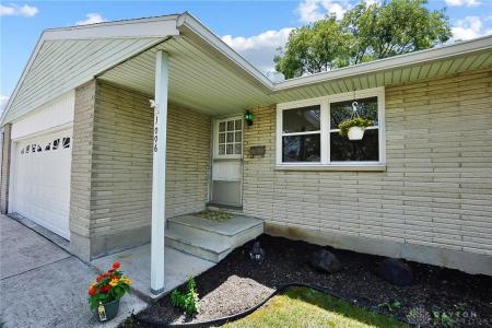 1006 Clayton Court, New Carlisle, Ohio 45344