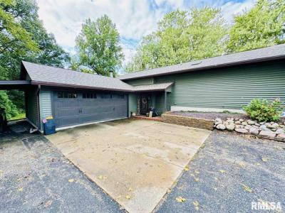 120 Lakeview Drive, East Galesburg, Illinois 61430, Stati Uniti