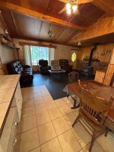 2969 Cambay Trail, Grayling, Michigan 49738, Estados Unidos