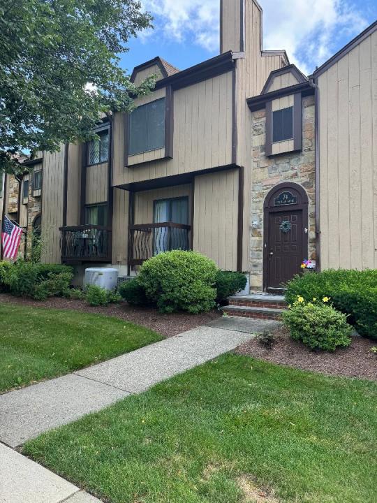 74 SCHINDLER SQUARE, Hackettstown, New Jersey 07840
