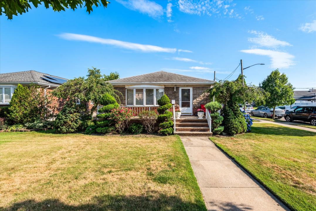 91-04 156th Avenue, Howard Beach, ניו יורק 11414, ארצות הברית של אמריקה