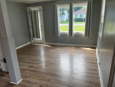 2117 Buder, Flint, Michigan 48529, USA