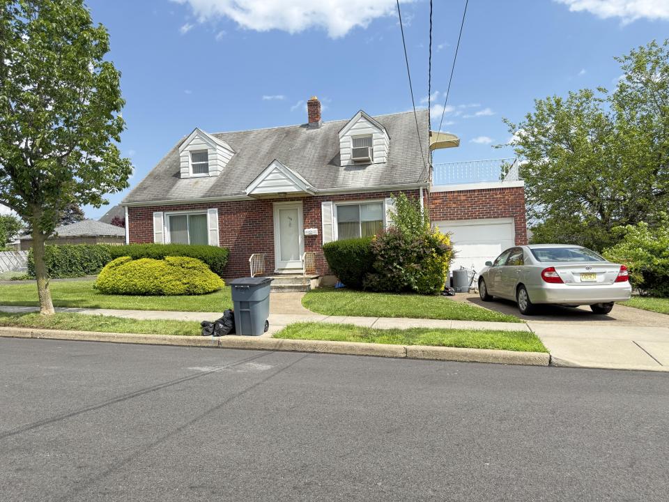 206 Columbia Street, Wood Ridge, New Jersey 07075