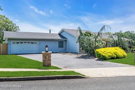 2 Apache Drive, Toms River, Nova Jersey 08753, Estados Unidos