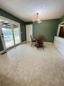 6214 BRYANT AVE., Klamath Falls, Oregon 97603, États-Unis