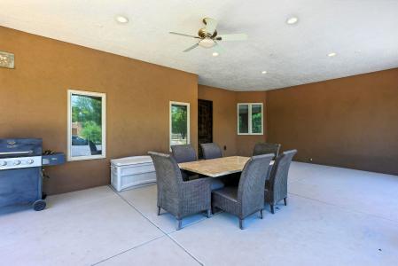 76 Otero Road, Los Lunas, 新墨西哥州 87031, 美國