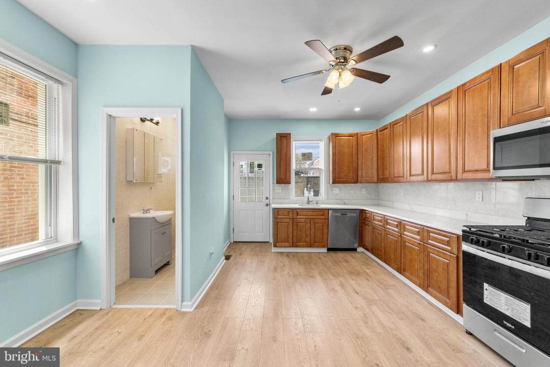 5040 CHESTNUT STREET, PHILADELPHIA, Pennsylvania 19139, USA