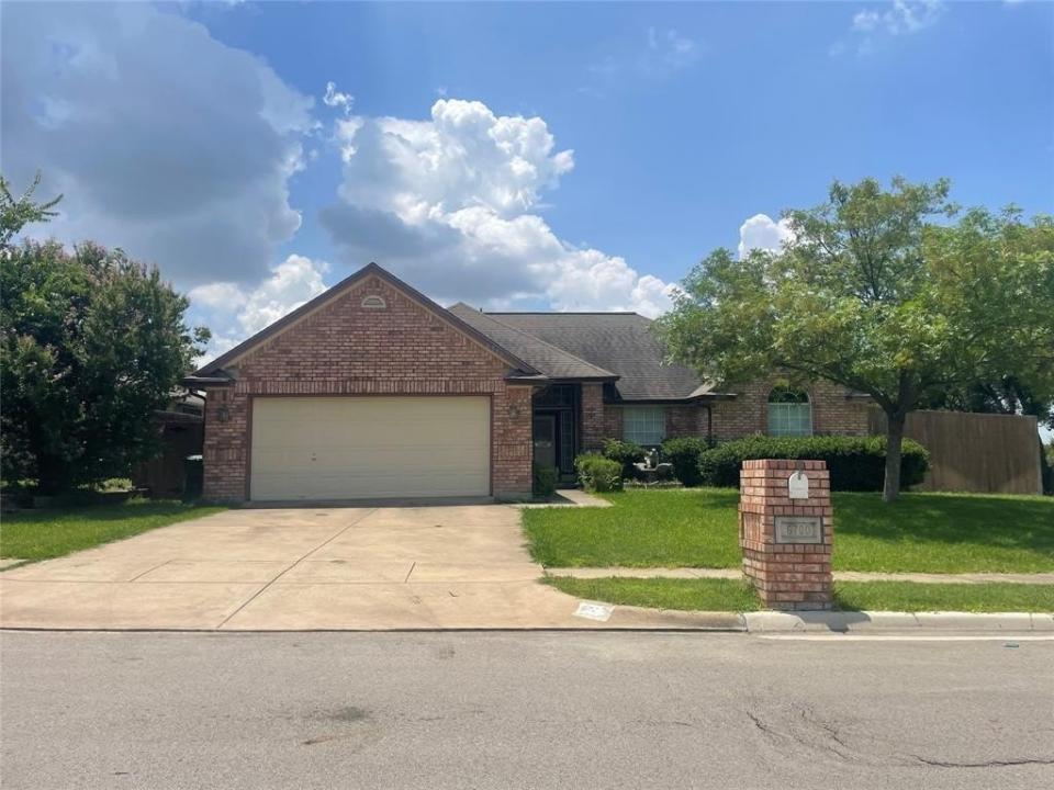 6700 Moss Lane, North Richland Hills, Texas 76182, Estados Unidos