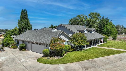 6160 Alder Street, Valley Springs, Kaliforniya 95252, Amerika Birleşik Devletleri