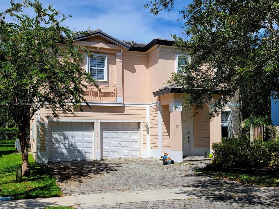 285 NE 32 Ter, Homestead, Floride 33033, États-Unis