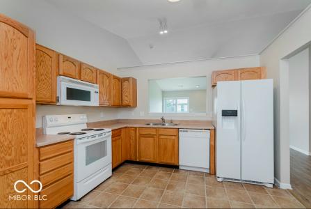10893 Running Brook Road, Indianapolis, Indiana 46234, USA