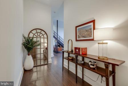 609 Maryland Avenue NE , 4, Washington, Washington D.C. 20002