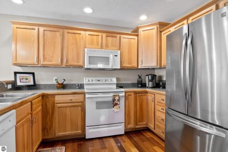 4043 Sherwood Forest Drive , 45, Traverse City, ミシガン 49686, アメリカ合衆国