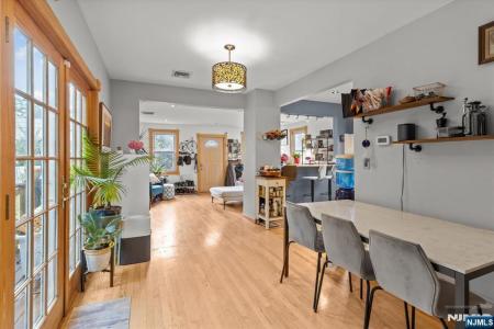 274 Warren Street, Lyndhurst, 新泽西州 07071, 美国