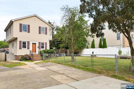 274 Warren Street, Lyndhurst, New Jersey 07071
