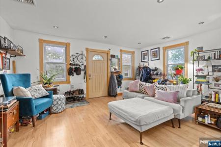 274 Warren Street, Lyndhurst, New Jersey 07071