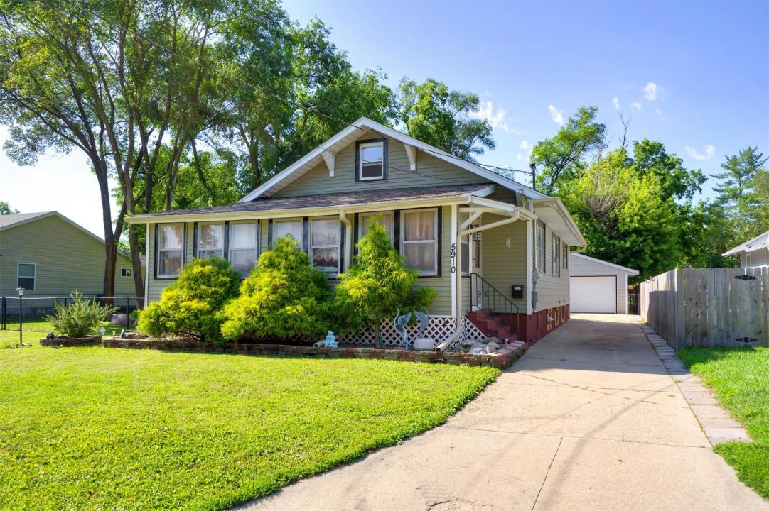 5910 Tonka Avenue, Des Moines, أيوا 50312, الولايات المتحدة