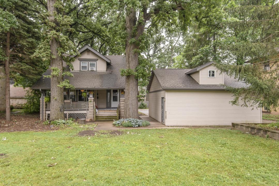 8141 W North Ave, Wauwatosa, Wisconsin 53213, Stati Uniti