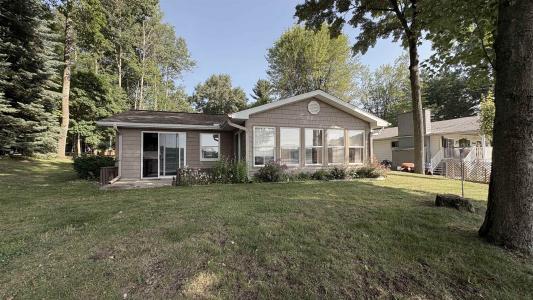 10760 Alpine, Lake, Michigan 48632-9745, USA