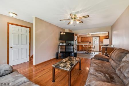 95 Kiel Ave, Butler Boro, New Jersey 07405-1342