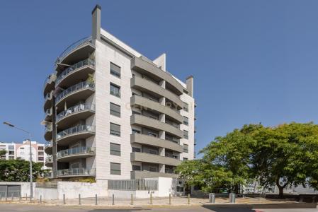 Almada, Сетубал 2810-022, Португалия