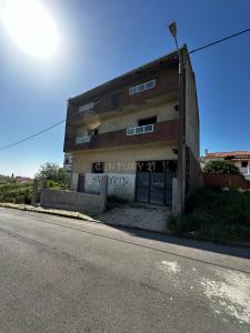 Loures, Lisbon 2690-143, Portugal