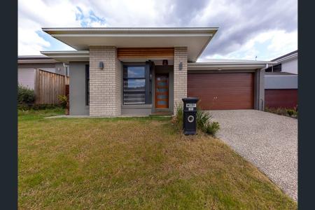 191 Canvey Road, Upper Kedron, QLD 4055, Australia
