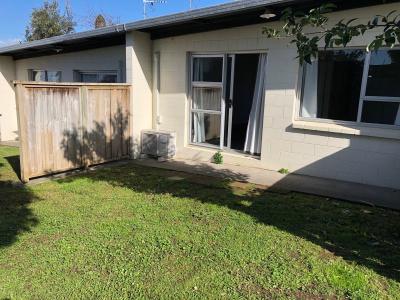 2/21A Landscape Road, Papatoetoe, Auckland 2025, 新西蘭