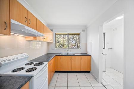 4/66 Seventh Avenue, Campsie, NSW 2194, Australien