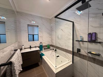 77 Railway Tce, Largs North, SA 5016, Australia