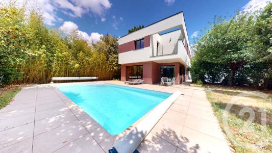St Herblain, Pays de la Loire 44800, France