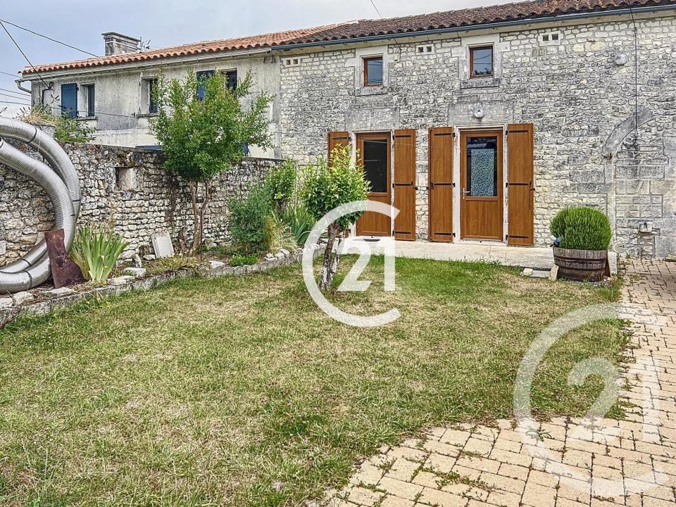 Segonzac, Poitou-Charentes 16130, Francia