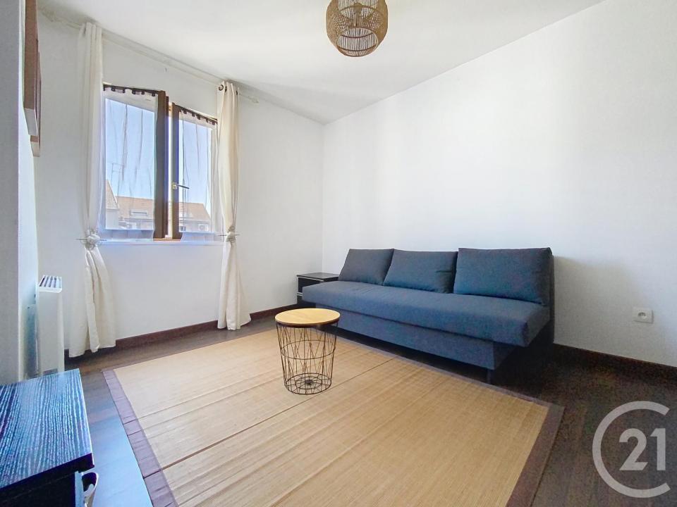 Chalons En Champagne, Champagne-Ardenne 51000, France