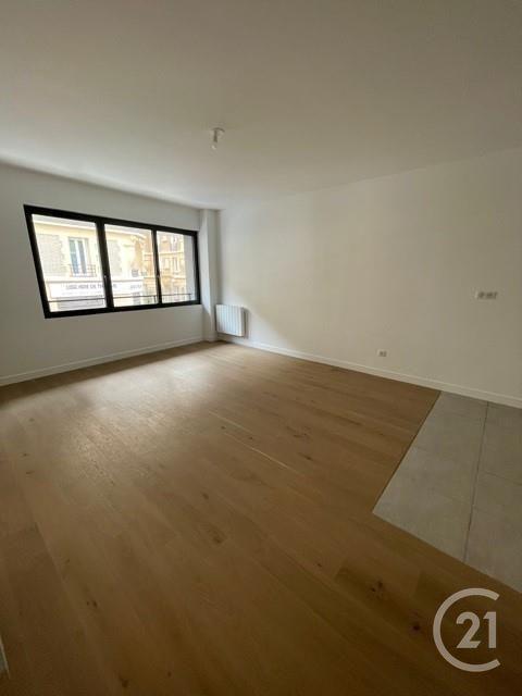 Montrouge, Île-de-France 92120, France