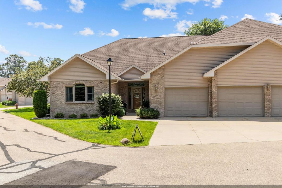945 Brighton Drive , 3A, Menasha, Wisconsin 54952