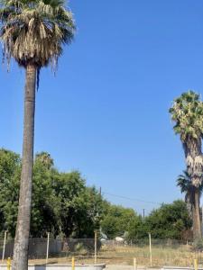 840 N E Street, San Bernardino, Californie 92410, États-Unis