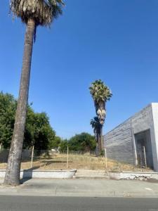 840 N E Street, San Bernardino, Californie 92410, États-Unis