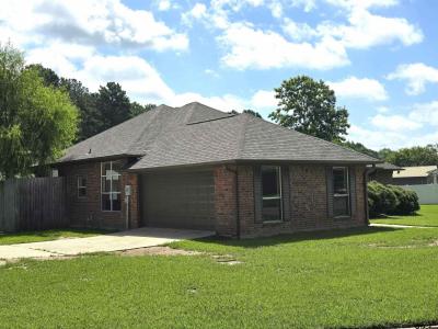 307 Bob White, Pittsburg, 텍사스 75686, 미국