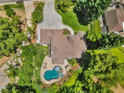 1624 Alessandro Road, Redlands, California 92373, USA