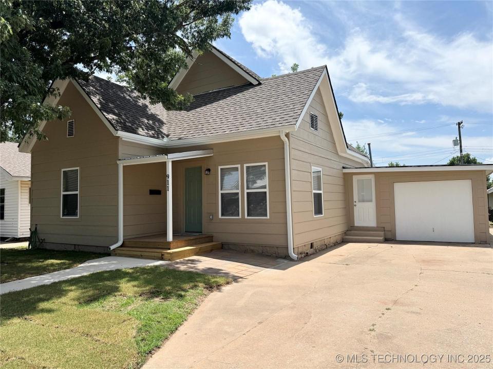 911 E Maple Street, Cushing, Oklahoma 74023, Estados Unidos