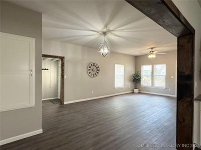 911 E Maple Street, Cushing, Oklahoma 74023, Estados Unidos