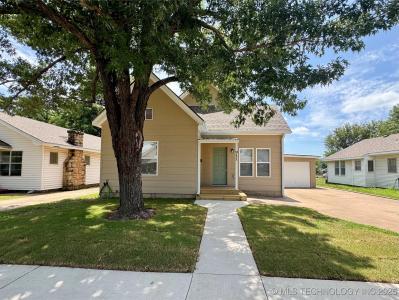 911 E Maple Street, Cushing, Oklahoma 74023, Estados Unidos