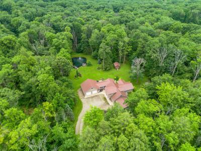 38 Shadow Lane, Russell, Pennsylvania 16245, USA