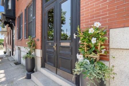 48 Mount Vernon Street #3, Boston, Massachusetts 02129