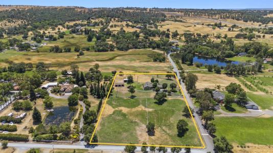 131 Twin Ponds Lane, Lincoln, קליפורניה 95648, ארצות הברית של אמריקה