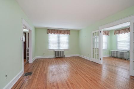 27 N Warren Street, Woodbury, New Jersey 08096, États-Unis