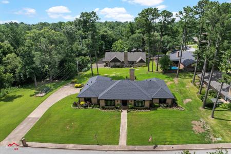 1103 Larkwood Trail, Henderson, Texas 75654