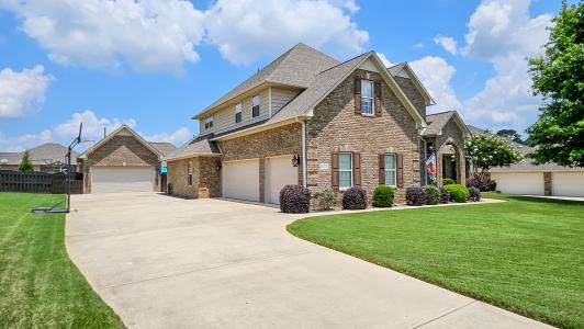26201 Apple Orchard Lane, Athens, Alabama 35613, USA