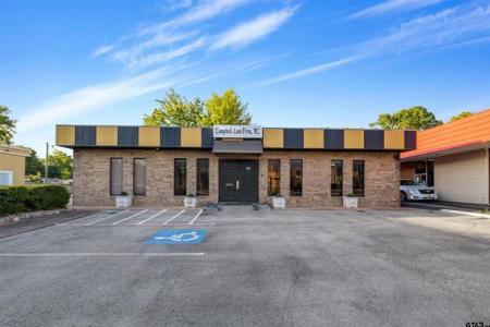 228 W Broad, Mineola, Texas 75773, USA